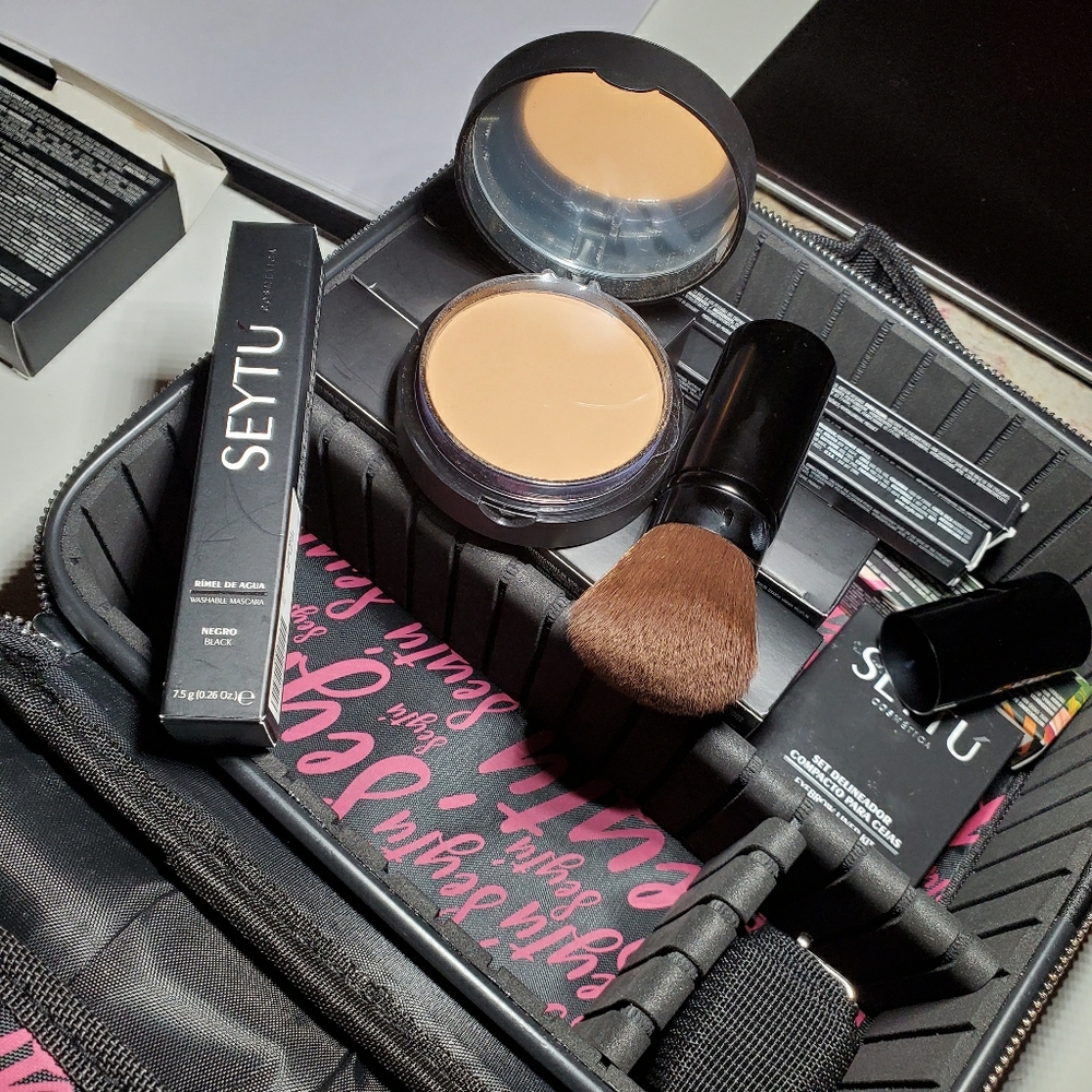 Waterproof makeup,Maquillaje contra el Agua